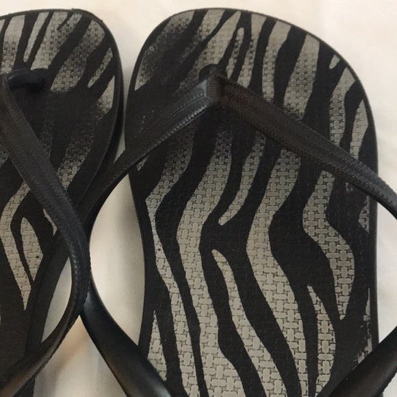 ⚡️FINAL PRICE⚡️ Old Navy Sandals - Picture 8 of 16